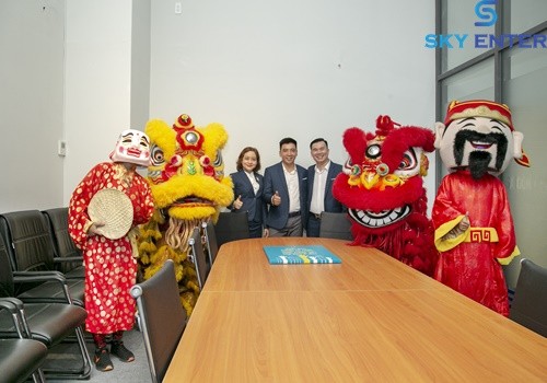 to-chuc-su-kien-le-khai-truong-cong-ty-bds